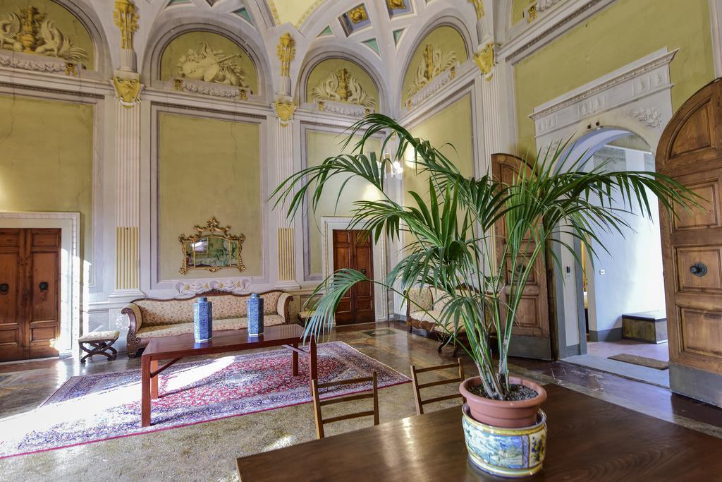 Torre Dei Lari Residenza D'Epoca Bed & Breakfast ฟลอเรนซ์ ภายนอก รูปภาพ