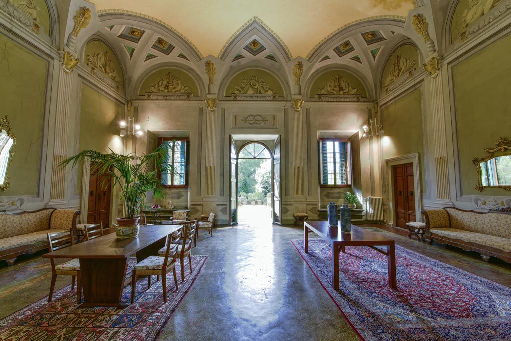 Torre Dei Lari Residenza D'Epoca Bed & Breakfast ฟลอเรนซ์ ภายนอก รูปภาพ