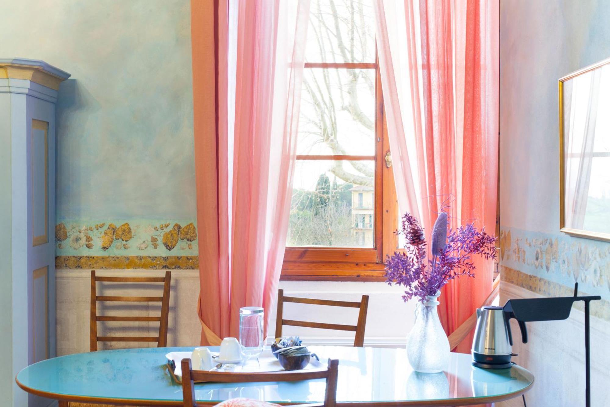 Torre Dei Lari Residenza D'Epoca Bed & Breakfast ฟลอเรนซ์ ภายนอก รูปภาพ