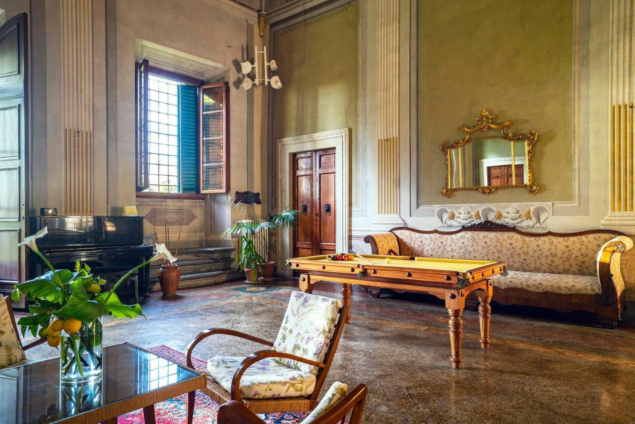 Torre Dei Lari Residenza D'Epoca Bed & Breakfast ฟลอเรนซ์ ภายนอก รูปภาพ