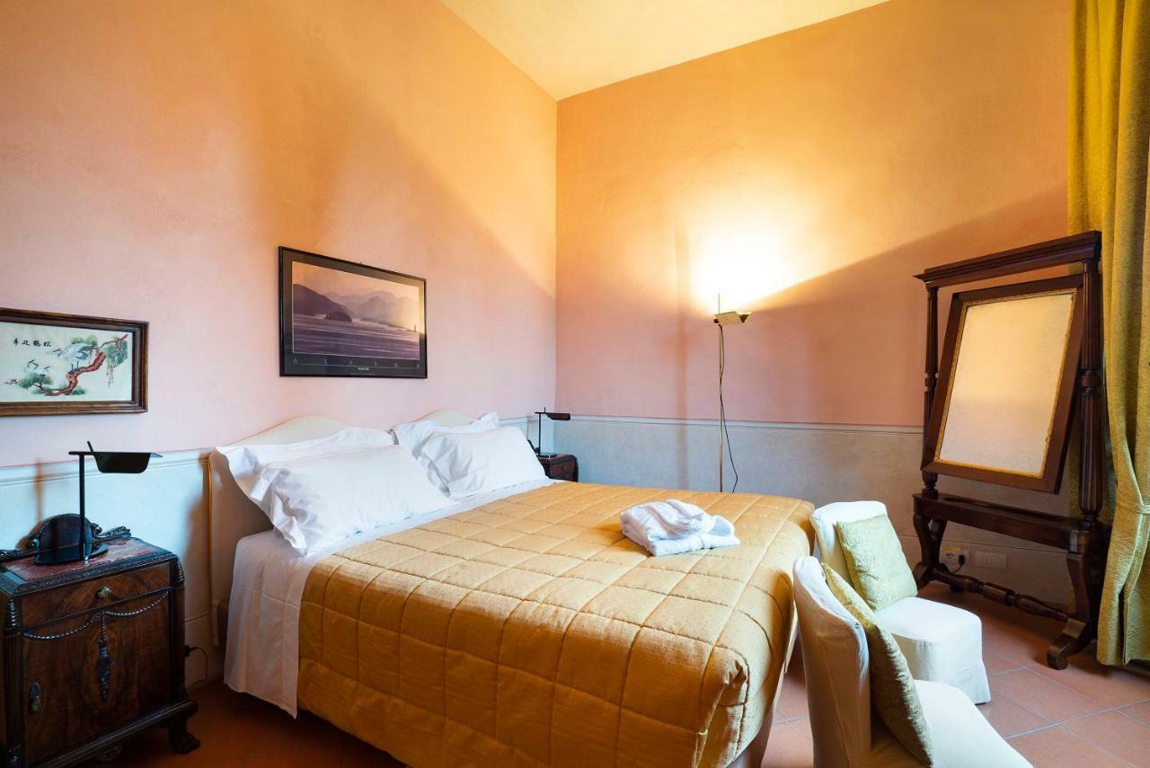 Torre Dei Lari Residenza D'Epoca Bed & Breakfast ฟลอเรนซ์ ภายนอก รูปภาพ