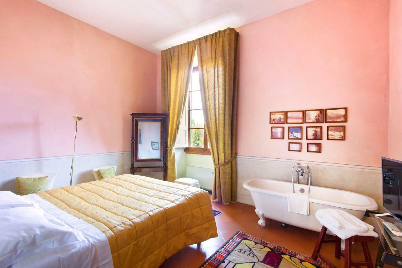 Torre Dei Lari Residenza D'Epoca Bed & Breakfast ฟลอเรนซ์ ภายนอก รูปภาพ
