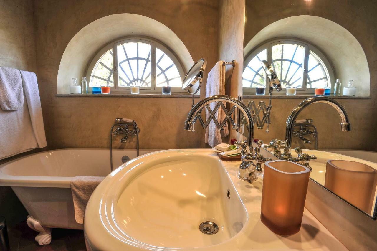 Torre Dei Lari Residenza D'Epoca Bed & Breakfast ฟลอเรนซ์ ภายนอก รูปภาพ